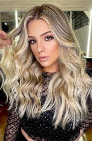 Dark brown to blonde ombre 8. Beautiful Hair Colour Trends 2021 Multi Tone Blonde Balayage