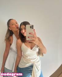 Asha Lanzoni  _ashalanzoni_  laylowasha Гола изтичане OnlyFans снимка 39  - Nudogram v2.1