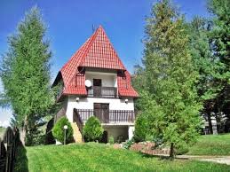 Vše pro lásku is a 1930 silent czech comedy film directed by martin frič. Ferienhaus Domek Przy Lasku Polen Jablonka Booking Com