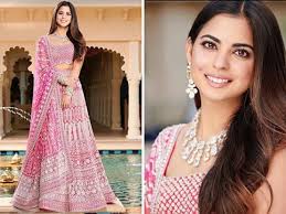 Mukesh Ambani Nita Ambani Dances With Tina At Isha S Sangeet Hillary Clinton Shakes A Leg With Srk The Economic Times Tina ambani (nee nivrutti munim) is an indian film actress and beauty pageant winner, she was crowned femina teen princess. the economic times