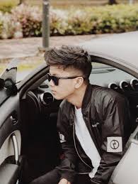 Haqiem rusli , omar k & ikhwan fatanna. Lirik Lagu Haqiem Rusli Jatuh Bangun Budak Lelaki Sebelah Pintu