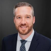 Derek Henley's Instagram, Twitter & Facebook