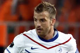 De voetballer is anno 2021 bekend van ajax amsterdam, real madrid, hsv hamburg, tottenham hotspur, dutch natonal football team oranje. Rafael Van Der Vaart Bereit Zur Vertragsverlangerung