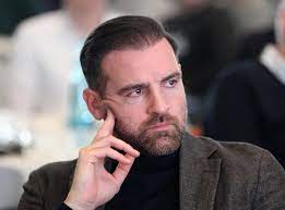 Christoph metzelder has sobbed as he admitted to having extreme fantasies and sharing pictures of kids being raped. Christoph Metzelder Former Germany Player Faces Child Pornography Investigation The Independent The Independent