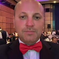 Justinas Valeskis (@juzztins)