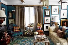 The living room is the place where happiness spreads through evening talks, night dinner and late night movies. English Country Style Living Room How To Decorate With English Country Style