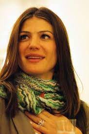 Genevieve Cortese Engagement Ring Genevieve Cortese Attractive People Celebrity Engagement Rings