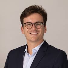 Last week I wrapped up a wicked 4 year innings at Restaurant Brands Ltd  NZ🍗 It's been an incredible journey, working with a bunch of epic people  and brands. I just wanted