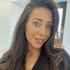 Keya Edwards's Instagram, Twitter & Facebook