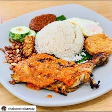 Lihat juga resep nasi lemak ala d'enshu enak lainnya. Nasi Lemak Ayam Taliwang Singapore Yishun Photos Restaurant Reviews Order Online Food Delivery Tripadvisor