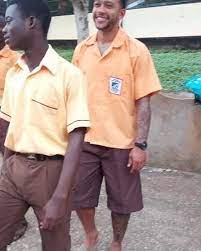 It was not long, however, before the relationship between the two parents began to fall apart and when depay was four, his father walked out on the family. Shejackiesays Memphis Depay Former Manchester United Facebook