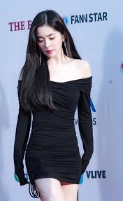 Black Cross Front Off Shoulder Dress Irene Red Velvet K Fashion At Fashionchingu Red Velvet Irene Red Velvet Velvet Fashion