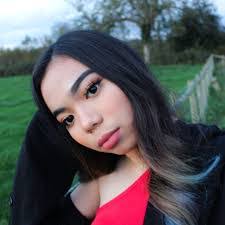 Hannah Luna's Instagram, Twitter & Facebook