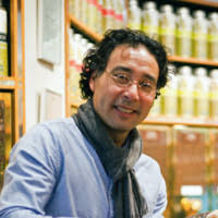 Milo van Velzen Email & Phone Number