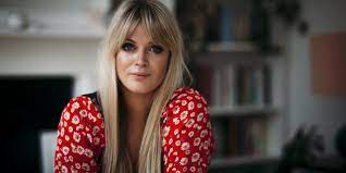 She is a columnist in the sunday times. Dolly Alderton Millennial Memoir Grow