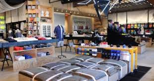 Nike Store Interior Jpg 460 333