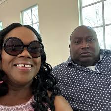 A NEW CRIME TREND ACROSS THE COUNTRY! Baton Rouge Police would like to make  the public aware of a new trend criminals are using to lure potential  victims from their vehicles. Criminals