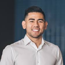 50 Sales Leaders to Learn From in 2022