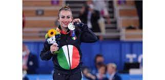 Aug 01, 2021 · nicknamed the phoenix, vanessa ferrari rises again. Kngdpvpdrmbiem