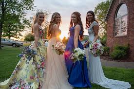 12 most popular types of wedding hairstyles 10 Bridesmaid Hairstyles For All Hair Types Alldaychic