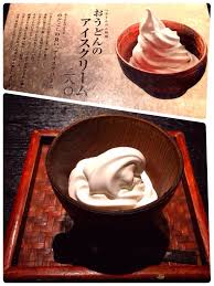 ট ইট র アイスソムリエ つるとんたん特製 おうどんのアイスクリーム 380円 うどんの味 もっとうどん感が欲しかった ただ 舌触りはなめらかで 歯にしみる様な冷たさもなく美味しかったです 期待度 味 食感 舌触り 工夫 総合
