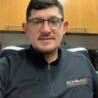 Carlos Arceo's Instagram, Twitter & Facebook