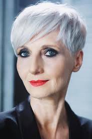 Style your hair even more by making various layers. 42 Hairstyles For Older Women Ideas Short Hair Styles Hair Styles Womens Hairstyles