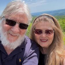 What are the size and length of the bolts that hold the bed on?