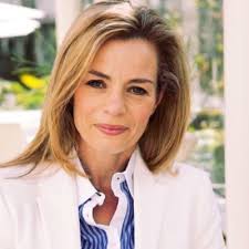 Feeling incredibly honoured to be featured in “7 Irish Photographers Share  Top Tips For The Best Shot” by the brilliant Penny McCormick for The Gloss  — thank you so much for including