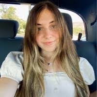 Krystal Kinder's Instagram, Twitter & Facebook