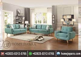Di kerjakan oleh tenaga ahli di bidang meubel kayu dari tenaga tukang ukir dan tukang kayu yang sudah handal, kami menjual sofa tamu klasik, kursi tamu cantik ruang tamu kali ini di hiasi ukiran jepara dengan di. Pin On Sofa Tamu Minimalis
