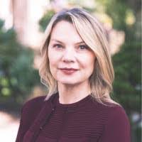 Lori Jacobi's Instagram, Twitter & Facebook