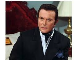Born miguel angel palomera gonzali on 1st november, 1942 in villahermosa, tabasco, mexico, he is famous for leona vicario. Miguel Palmer Secuestrado Por Su Pareja Y A Punto De Morir