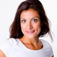 Elisa Landeros's Instagram, Twitter & Facebook