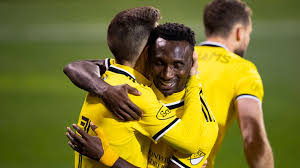Learn how to watch columbus crew vs nashville sc 30 november 2020 stream online, see match results and teams h2h stats at scores24.live! Columbus Crew 2 0 Nashville Pedro Santos And Gyasi Zardes Send Hosts Into Mls Cup Eastern Conference Final Football News Sky Sports