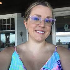 Sheila Wojtowicz's Instagram, Twitter & Facebook