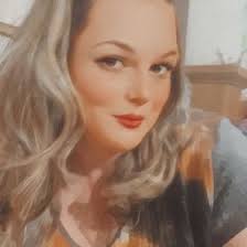 Emily Kee (emilykee1974)