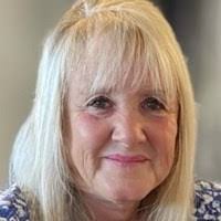 Taylor Holliman's Instagram, Twitter & Facebook