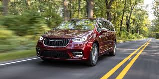 It's a minivan that's almost fun chrysler engineers have been paying attention, and in the pacifica hybrid they've created the best. 2021 Chrysler Pacifica Review Pricing And Specs