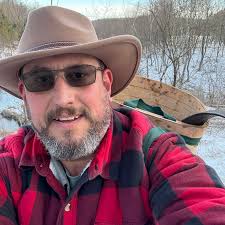 What commercial spaces are available for rent or buy in Parsons, West  Virginia?