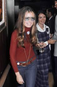 Now This Is Radical Chic Retro Photographs Of Gloria Steinem 70s Costume Women Gloria Steinem 70s Costume