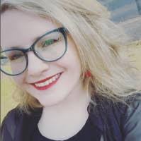 Kate Croteau's Instagram, Twitter & Facebook