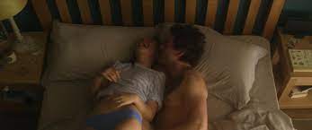 Naked Natalie Portman in Annihilation < ANCENSORED
