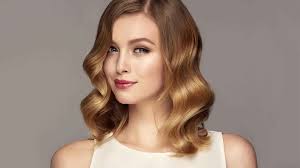 Wavy hair is hard to deal with and women who are looking for a simple way to deal with it should go for the medium wavy hair. 21 Haircuts For Wavy Hair That Are So Chic For 2020 L Oreal Paris