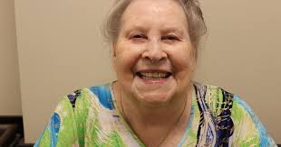 Vera Crowder's Instagram, Twitter & Facebook