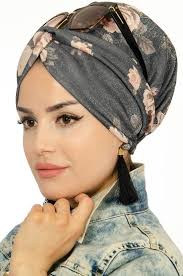 Aise Tesettur Desenli Simli Burgu Bone 1 Headbands