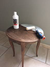 Patine De Table Etape 2 Comment Repeindre Une Table En Bois Mobilier De Salon Comment Nettoyer Meuble En Bois
