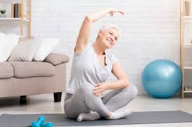 Everything takes longer to recover from. Over 50 Here S Everything You Need To Know About Working Out As You Age Gymondo Magazin