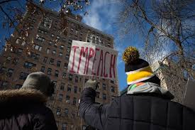 Sen Chuck Schumer S Park Slope Apartment Could Be Regular Protest Site Park Slope New York Dnainfo