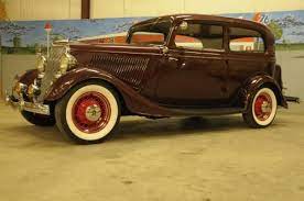 1934 Ford Tudor Sedan Www Tnrods Com Sedan Classic Cars Trucks American Classic Cars
